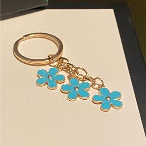 New Three Dangling Turquoise Blue Flower Keychain NWOT